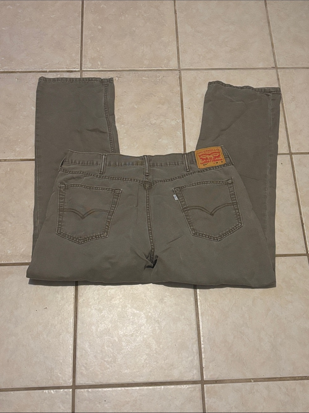 Levi's Men's Slim Straight Jeans in Olive